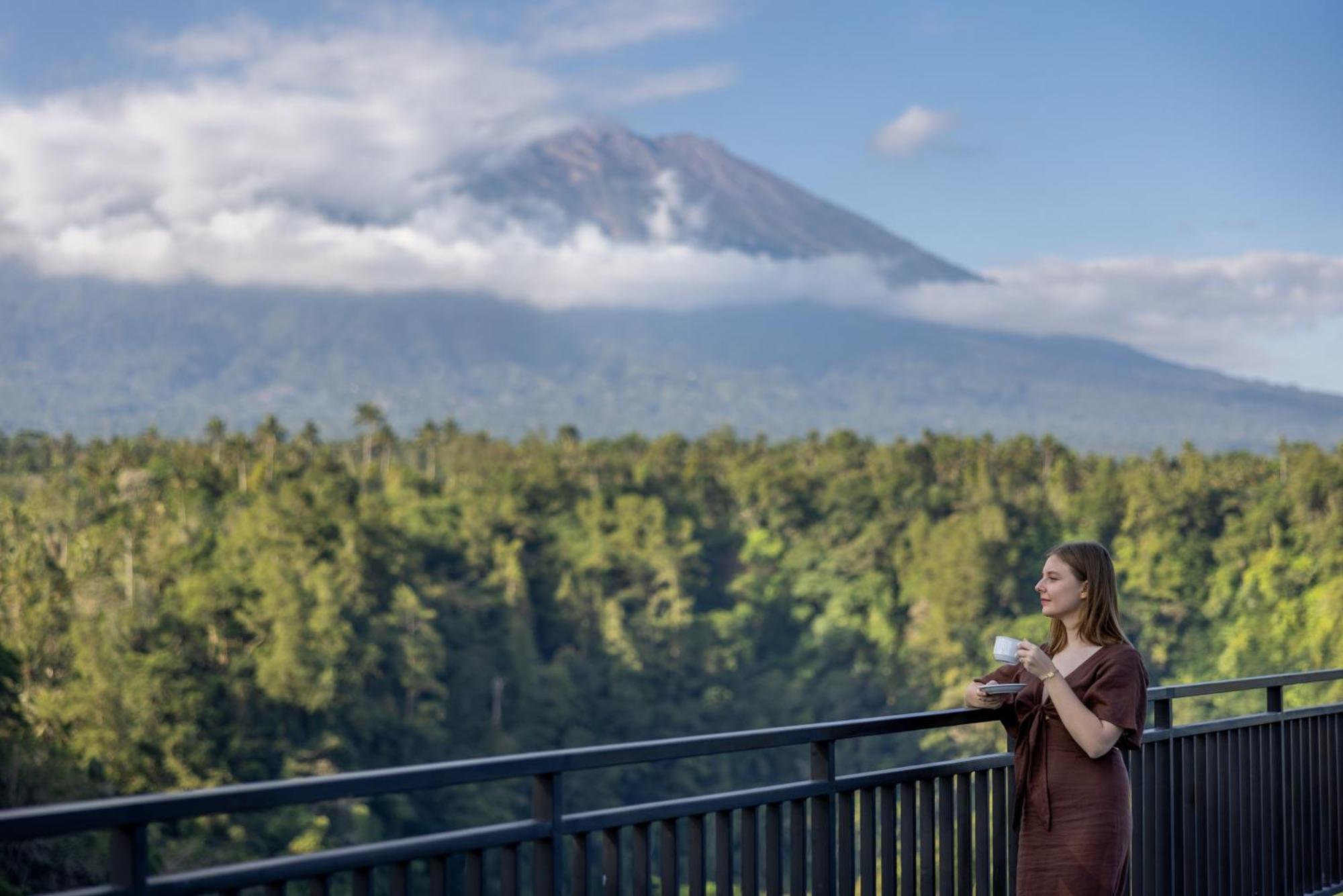Hotel Tapa Agung View à Menanga Extérieur photo